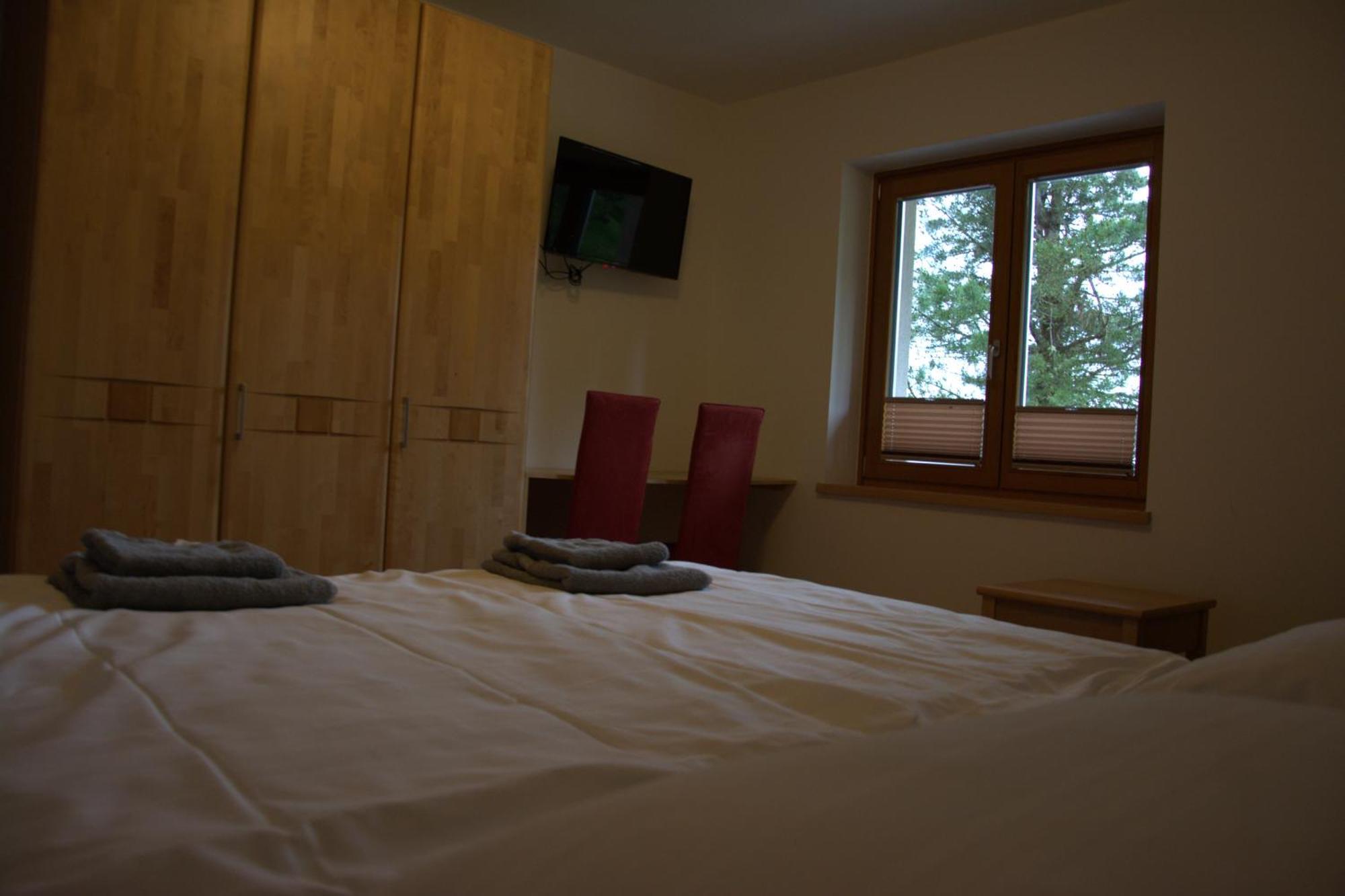Turracher Hohe Bergheim Schmidt, Almhuetten Im Wald Appartments An Der Piste Alpine Huts In Forrest Appartments Near Slope מראה חיצוני תמונה